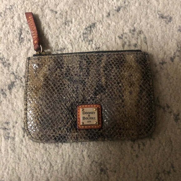 Dooney & Bourke Handbags - Dooney & Bourke Coin Purse Dooney & Bourke Handbags - Dooney & Bourke Coin Purse